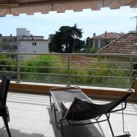 Apartment Roi 2 *